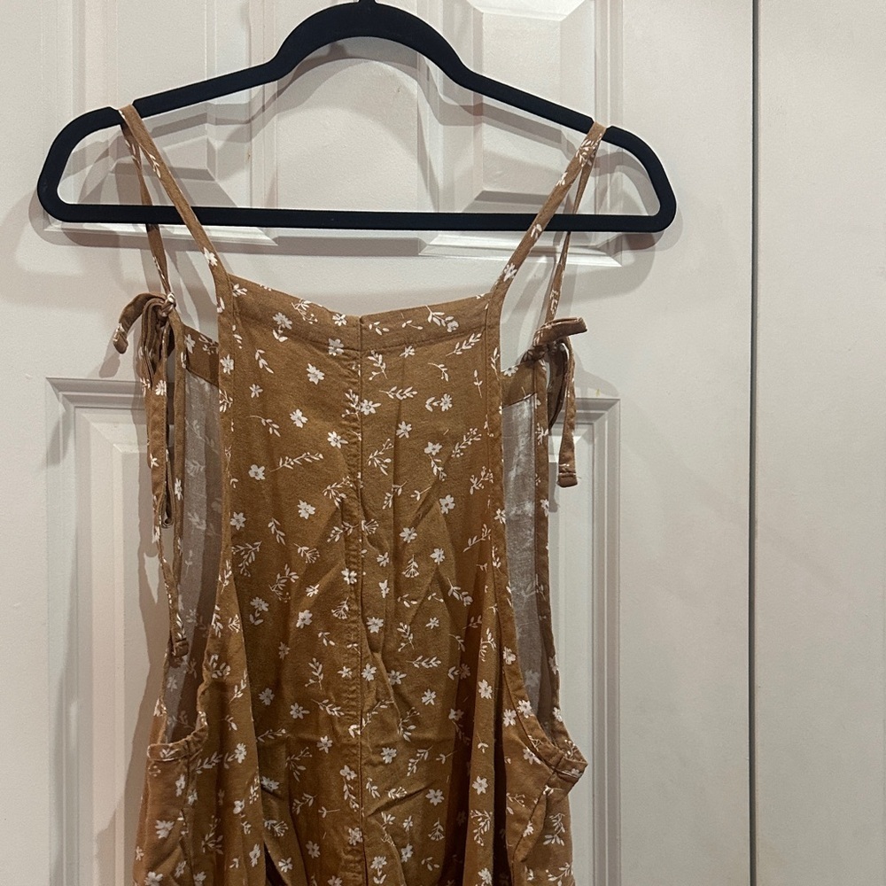 NWOT Vanilla Star Tan Floral Top size M - Picture 6 of 7